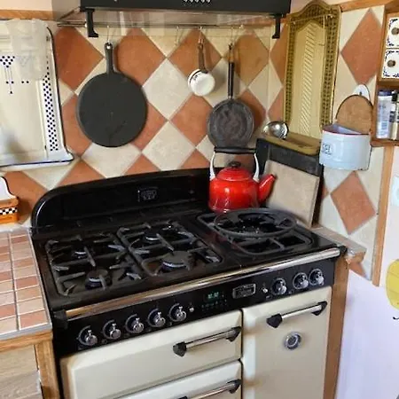 Rose Des Pres * Maisnieres