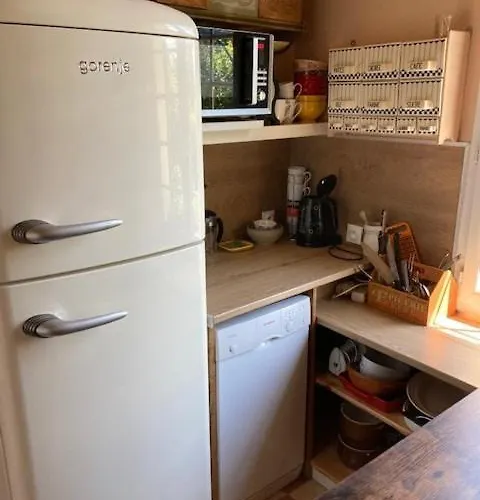 Holiday home Rose Des Pres *